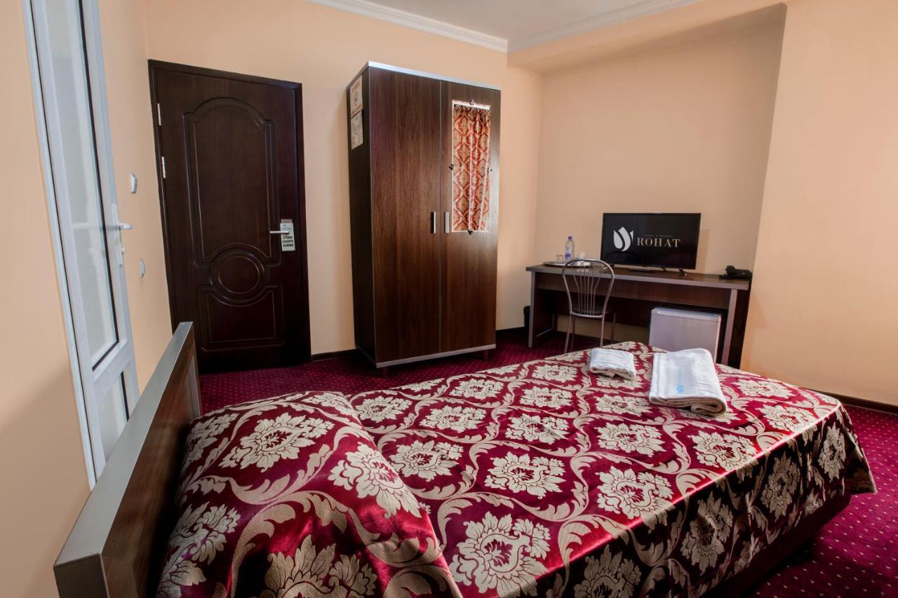 Rohat Hotel Chilonzor Tasken Kültér fotó
