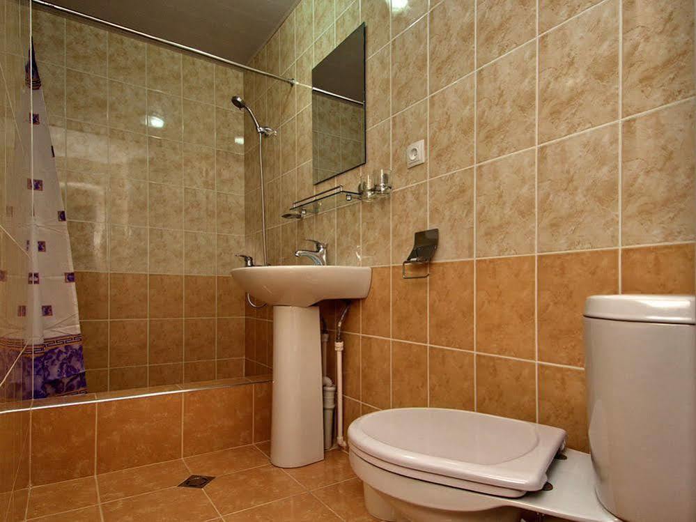 Rohat Hotel Chilonzor Tasken Kültér fotó